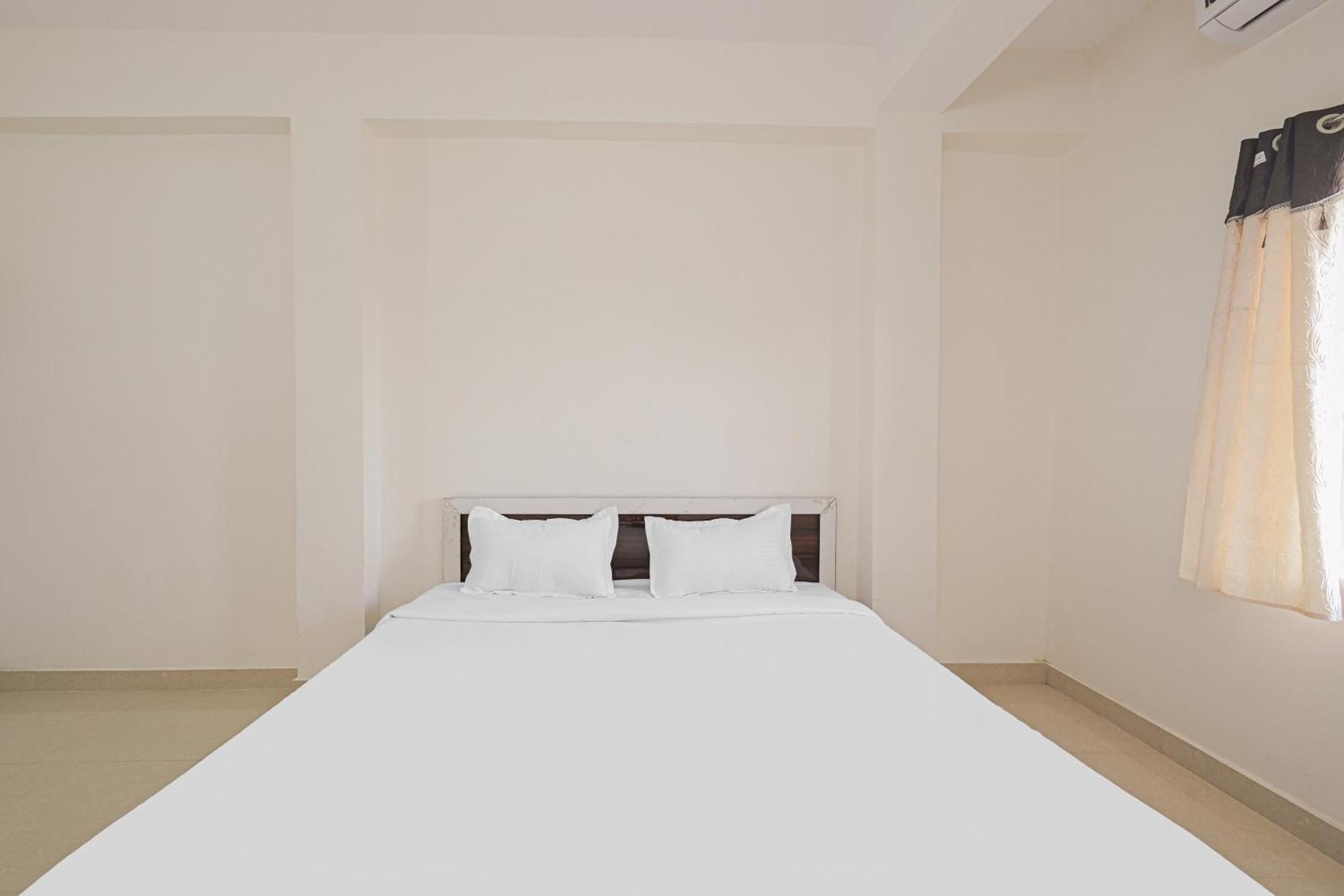 Hotel O Prateek A Residency Bhuvanesvar Kültér fotó